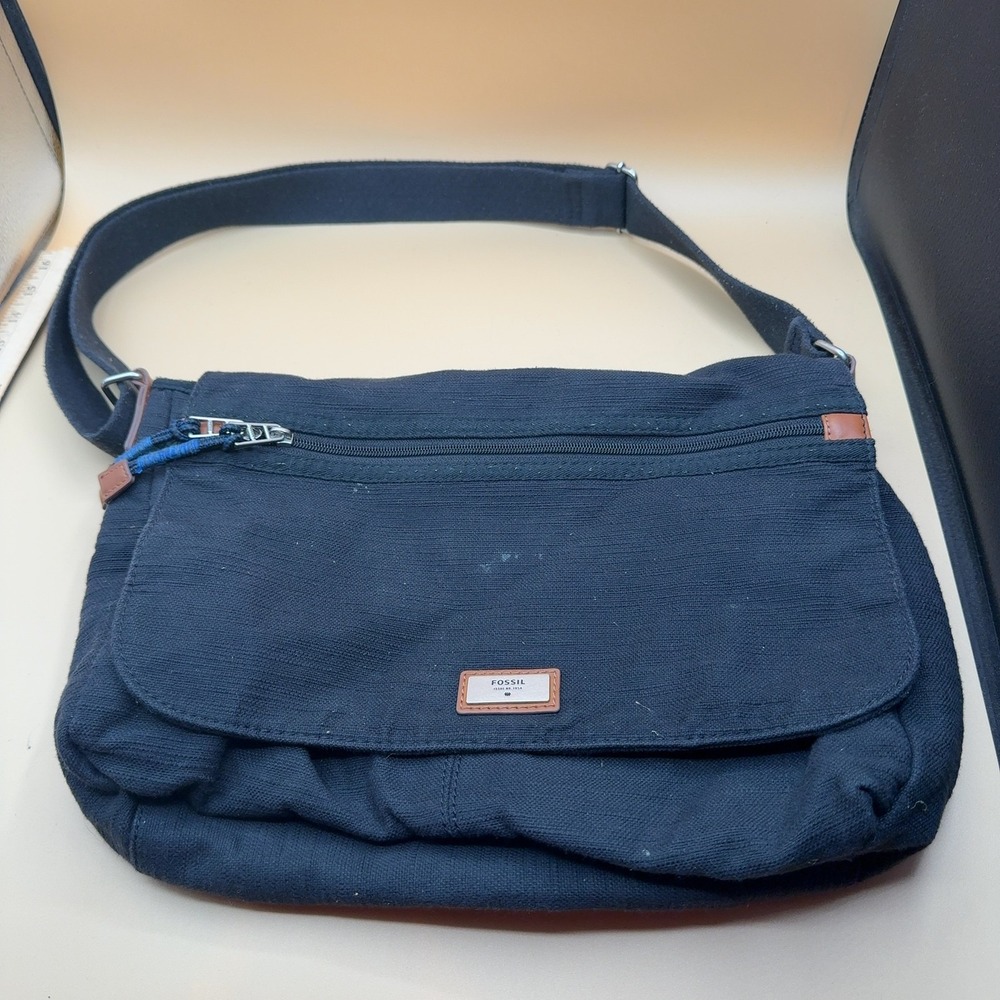 Fossil Issue No. 1954 Canvas Crossbody Messenger Bag Navy Blue Tan Leather Trim
